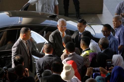 KL04_11112019_NAJIB_SRC_BN201911087054