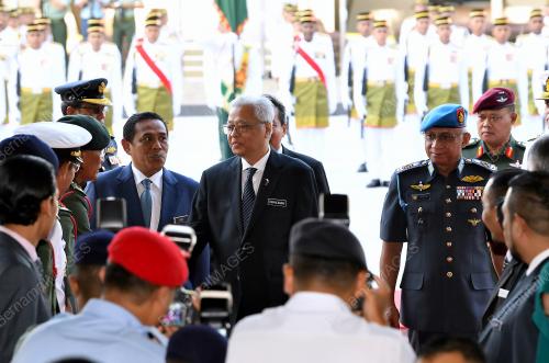 DATUK SERI ISMAIL SABRI YAAKOB