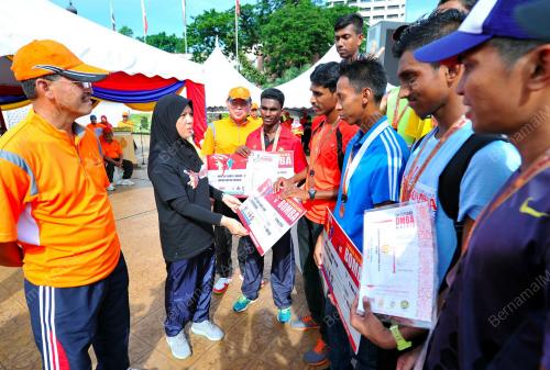 KL04_12052013_BOMBA