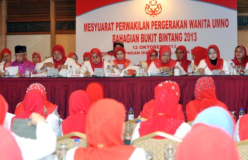 KL04_12102013_WANITA