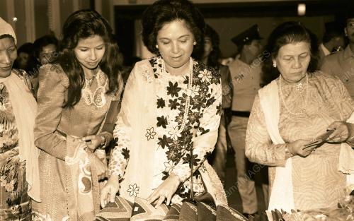 KL04_130190_PEMAISURI_AGONG