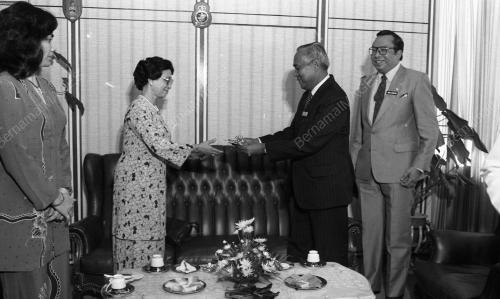 KL04_13012015_PETRONAS_CEK
