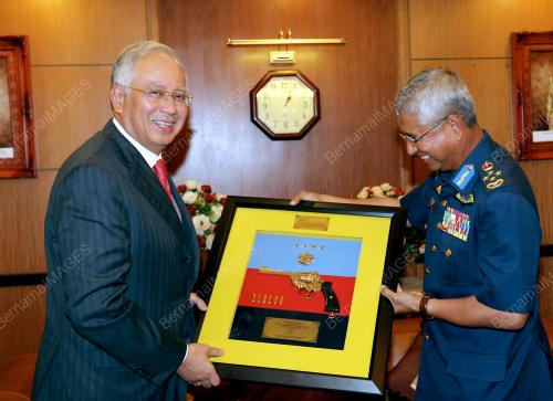 DATUK SERI MOHD NAJIB TUN ABDUL RAZAK