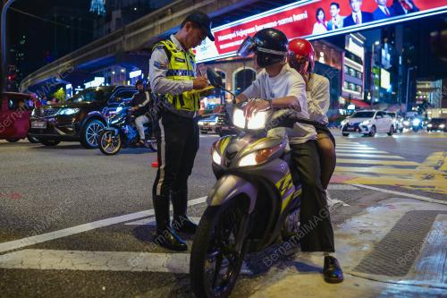 OPERASI PATUH UNDANG-UNDANG
