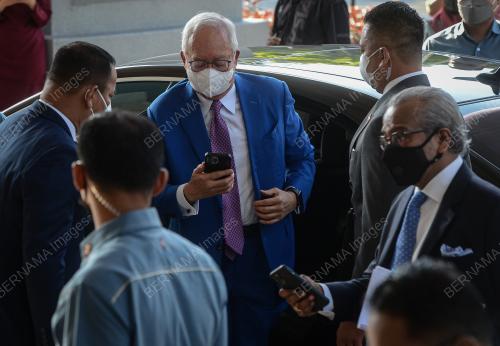 DATUK SERI NAJIB TUN RAZAK
