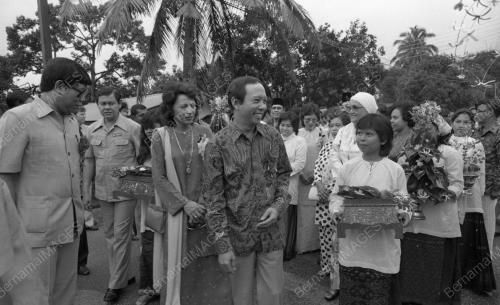 KL04_14012015_KELAHIRAN_UMNO