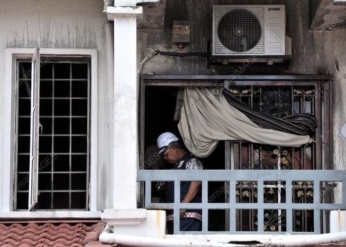 KL04_14022017_KEBAKARAN
