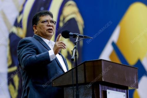 TAN SRI JOHARI ABDUL