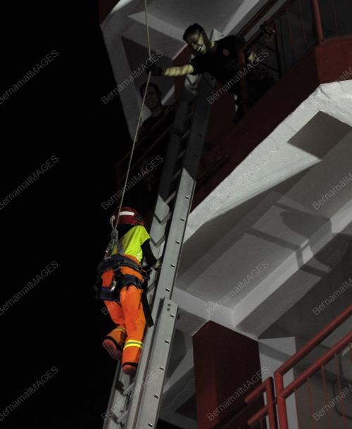 KL04_14042017_BOMBA_MEDIA