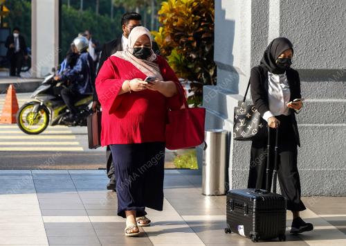 SITI BAINUN AHD RAZALI