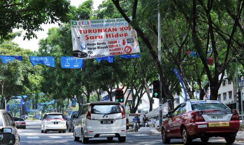 KL04_14052013_BENDERA