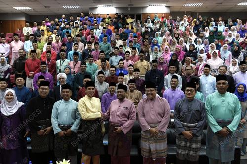 KL04_14062019_WAQAF_UPNM_BN201906131946