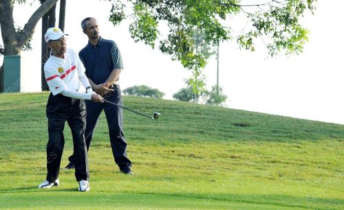 KL04_14072012_TUANKU_GOLF