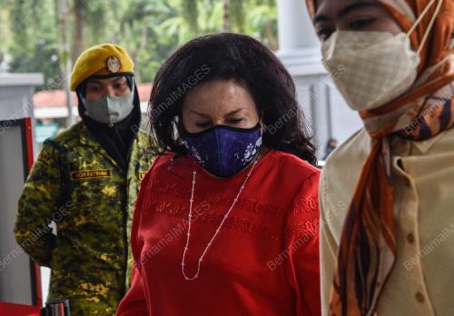 DATIN SERI ROSMAH MANSOR