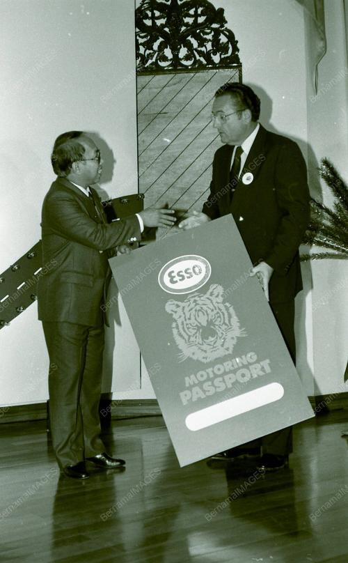 KL04_150190_ESSO