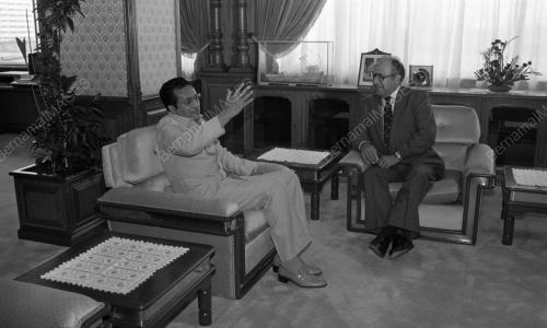 KL04_15012015_PM_PHILIP_HABIB