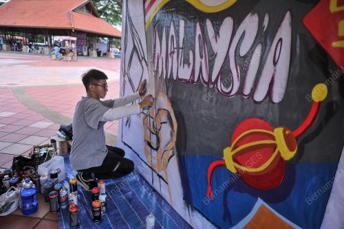 KL04_15042018_GRAFITI_BN201804145254
