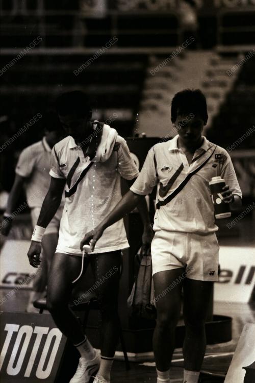 BADMINTON TERBUKA