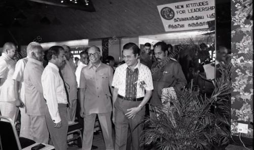 DR. MAHATHIR MOHAMAD