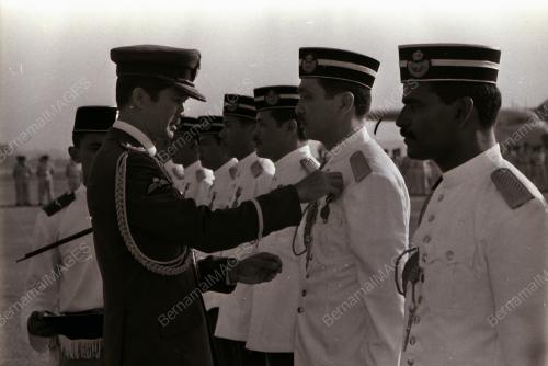 PANGLIMA PEMERINTAH BANTUAN UDARA