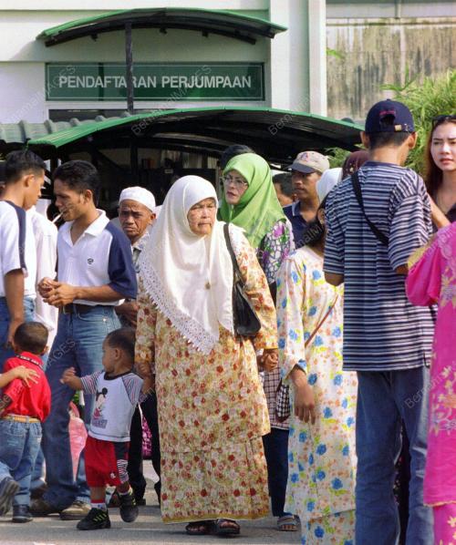 KL04_16022016_RAYA_DI_PENJARA