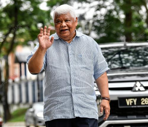 DATUK MOHD TAMRIN ABDUL GHAFAR