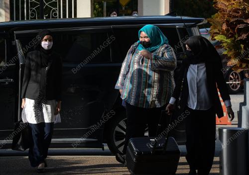 SITI BAINUN AHD RAZALI