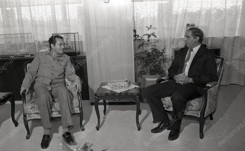 DR. MAHATHIR MOHAMAD
