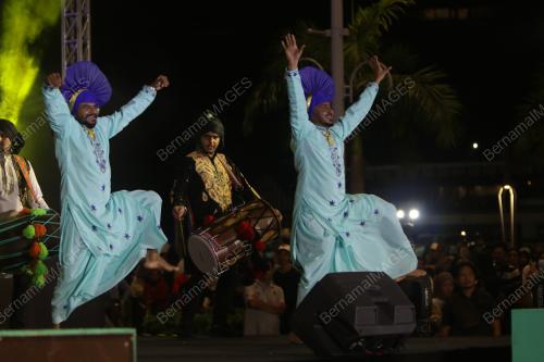 PENTAS SENI MERDEKA