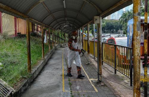 OPERASI SANITASI AWAM C19 SEKITAR KAWASAN SEGAMBUT