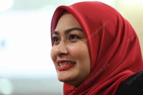 YOUNG SYEFURA OTHMAN