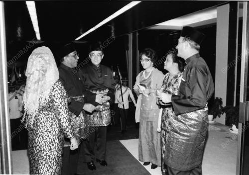MAJLIS MAKAN MALAM