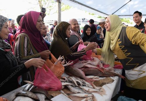 KL04_17032019_PASAR_RAKYAT_BN201903163563