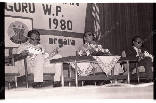 DG EDUCATION RASMI HARI GURU