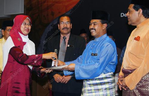 JAMIL KHIR BAHAROM