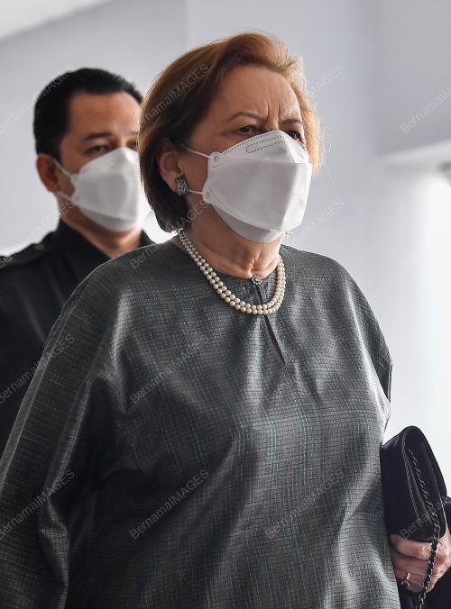 TAN SRI DR ZETI AKHTAR AZIZ