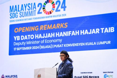 DATUK HAJJAH HANIFAH HAJAR TAIB