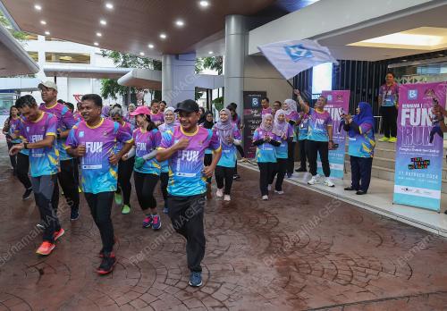 TENGKU DATUK SERI ZAFRUL TENGKU ABDUL AZIZ