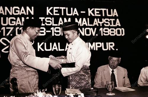 DATUK ABDUL TAIB BIN MAHMUD