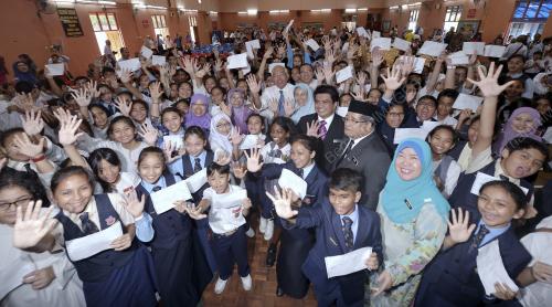 KL04_17112015_UPSR