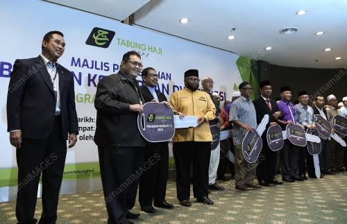 NIK MOHD HASYUDEEN YUSOFF