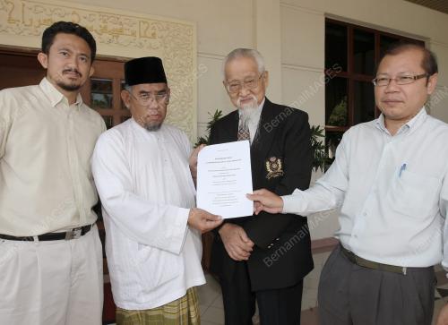 MOHD AZMI ABDUL HAMID