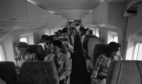 KL04_18022015_PESAWAT_BARU