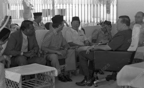 KL04_18022015_SULTAN_LAWAT