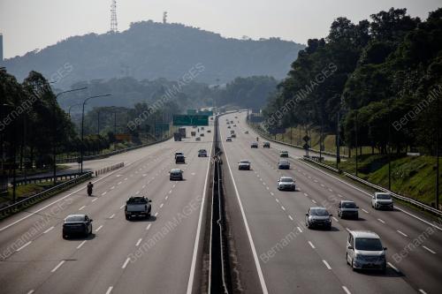 TINJAUAN ALIRAN TRAFIK