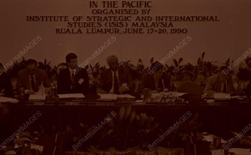KL04_180690_ASIA_PASIFIK