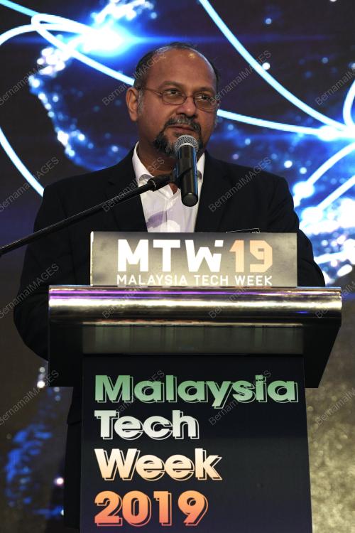 KL04_18062019_PARLIMEN_AIPA_BN201906142044