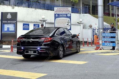KL04_18102019_NAJIB_BN201910174726