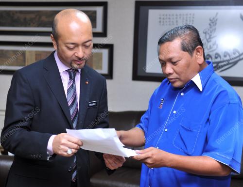 KL04_18122012_MUKHRIZ_GAZA