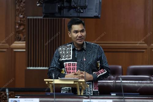 KL04_18122025_DEWAN_NEGARA